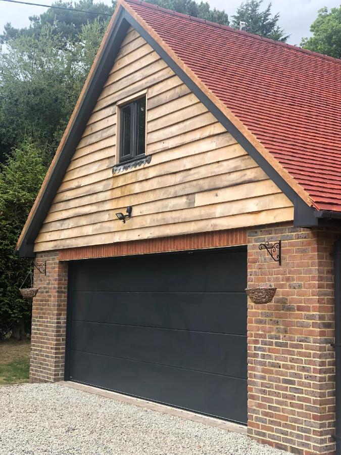 Oakworth Lodge - New Self Contained Studio Heathfield Exteriör bild
